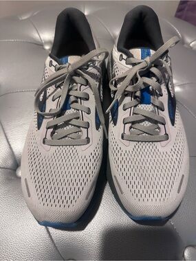 Brooks Adrenaline GTS Gray and Blue Running Shoes
